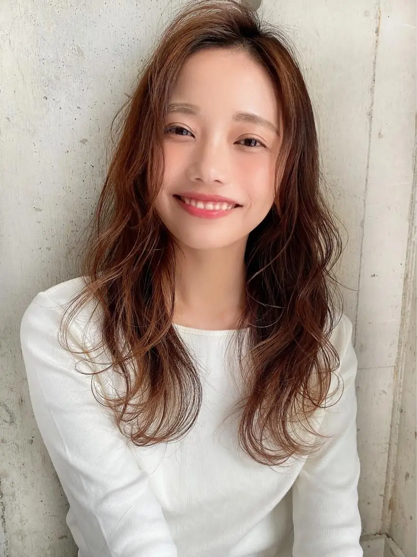 ロング カラー ロング カット 縮毛矯正 トリートメント ツヤ髪になりたい方へ 🩷柴田知亜希のヘアスタイル