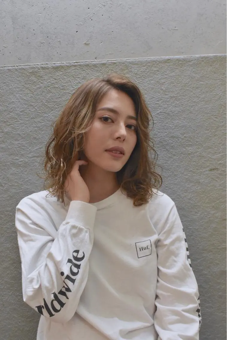 ミディアム カラー ベージュカラー カット ヘアカラー トリートメント ✨髪質改善縮毛矯正✨ 宇田川修平のヘアスタイル