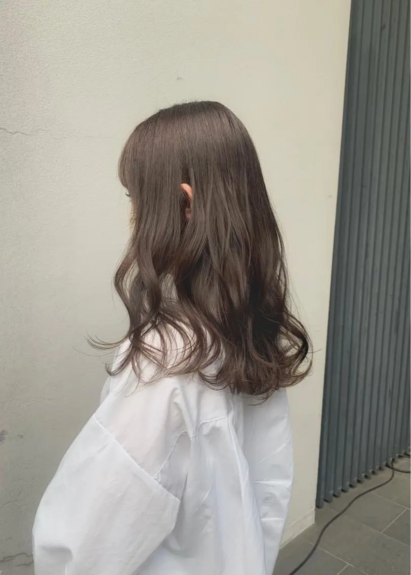 セミロング カラー ベージュカラー ブラウンカラー ブラウンベージュ カット ヘアカラー トリートメント 矢野 晃平のヘアスタイル