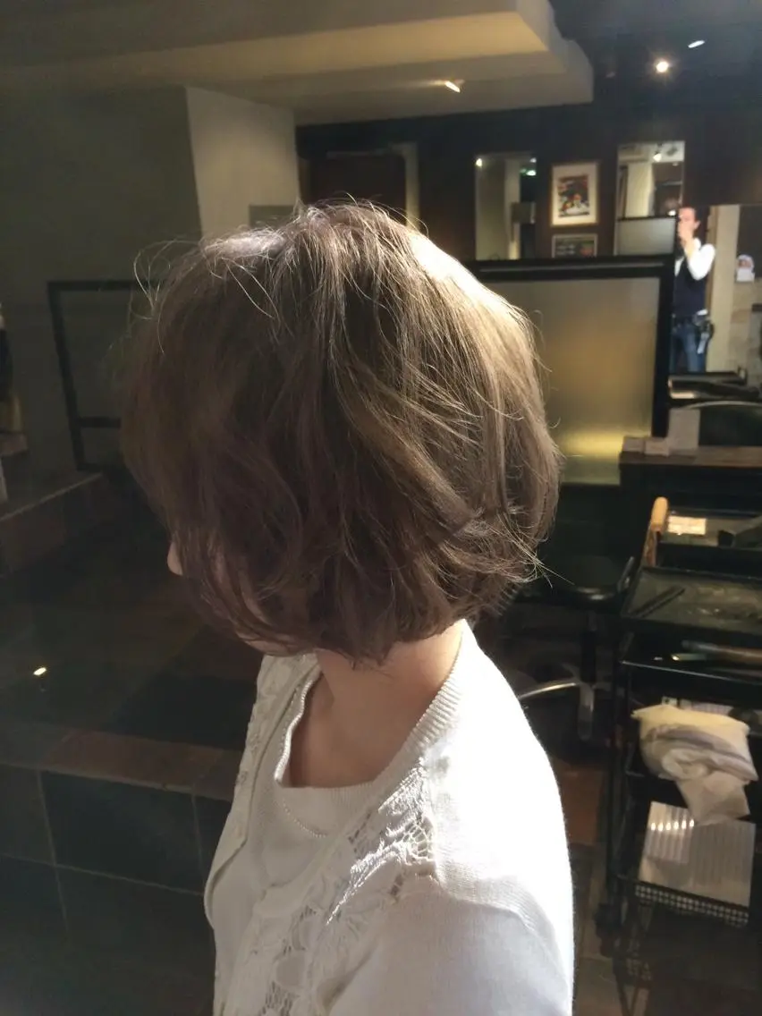 ショート Eliss 堀江のヘアスタイル