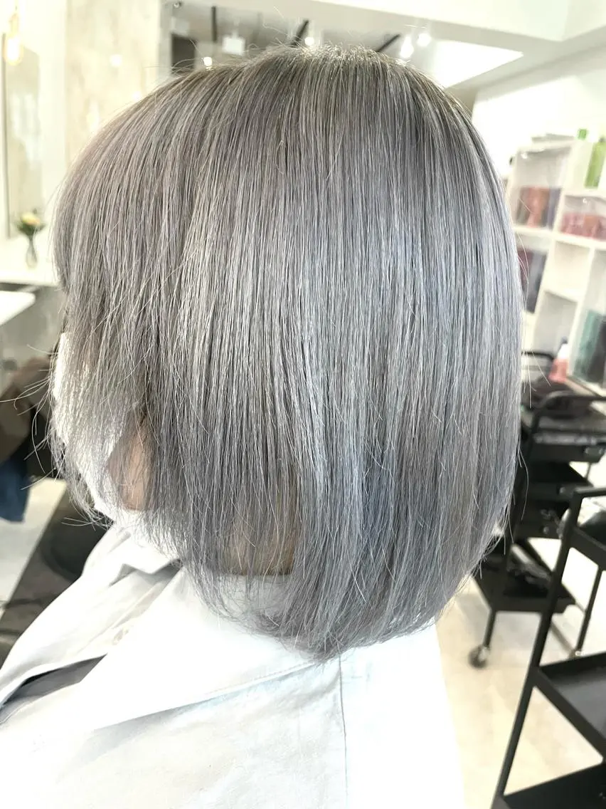 ショート カラー パーマ ヘアアレンジ メンズ シールエクステ メンズバレイヤージュ メンズブリーチ メンズハイライト メンズインナーカラー ヘアカラー トリートメント 🦋高瀬寛菜🦋 韓国/ブリーチのヘアスタイル