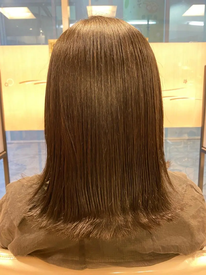 ミディアム カット ヘアカラー へんみ みかのヘアスタイル