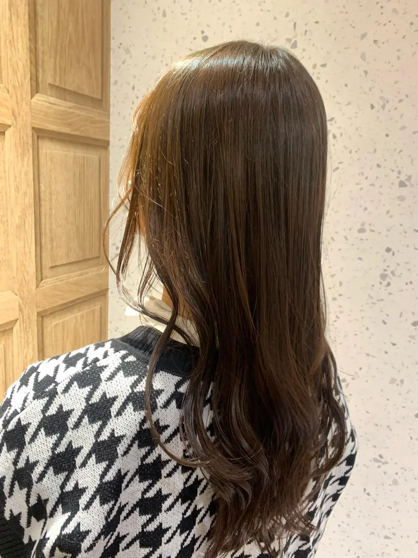 ロング カラー 草野ゆずき⌇縮毛矯正 ⌇Wカラー⌇レイヤーのヘアスタイル