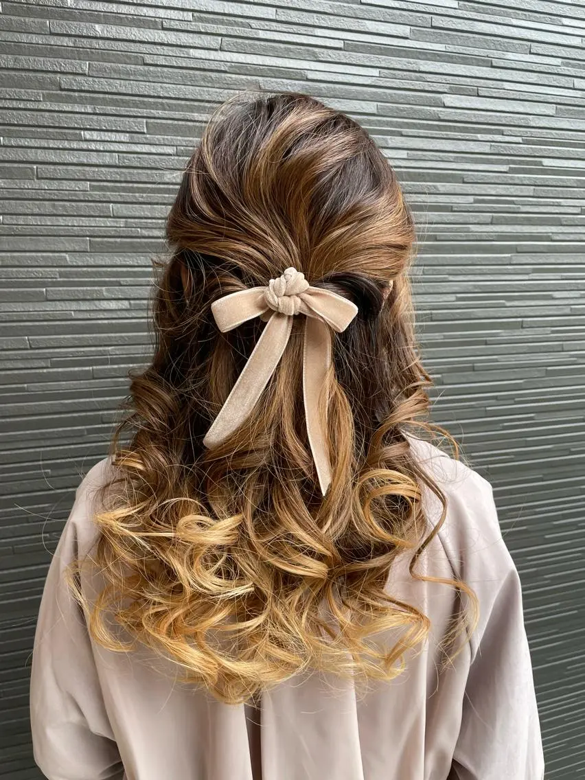ヘアアレンジ 入学式 卒業式のヘアスタイル 27salon yuinaのネイルデザイン