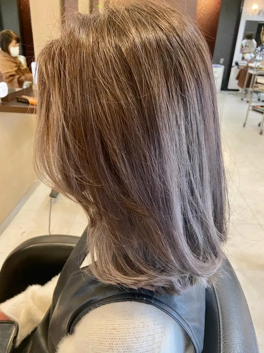 ミディアム ミストバング 浅川 実行のヘアスタイル
