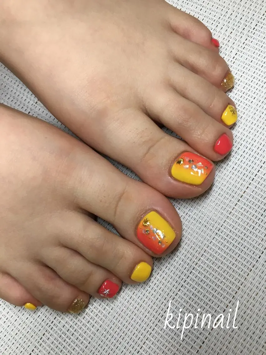 ネイル アートネイル グラデーション ラメ(グリッター) ストーンネイル kipinail 川﨑えりかのネイルデザイン