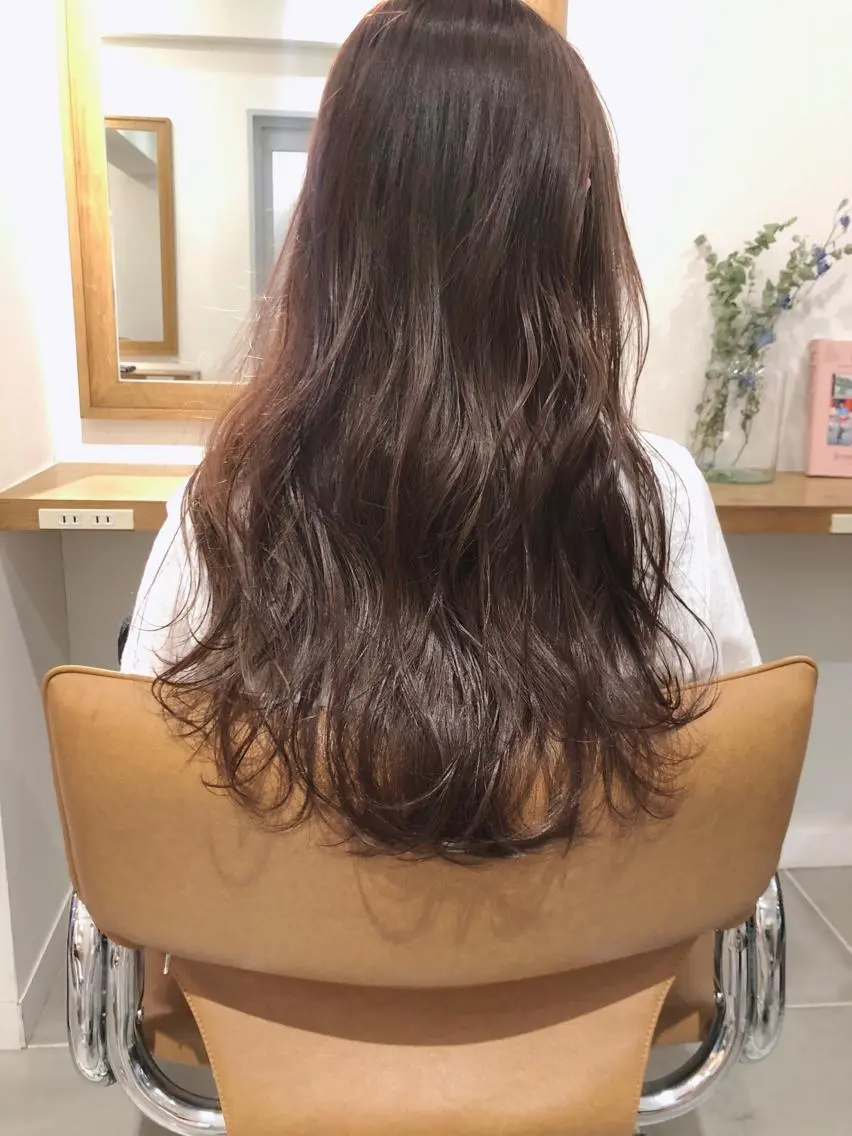ロング カラー 透明感カラー 🎀エリコ🌈のヘアスタイル