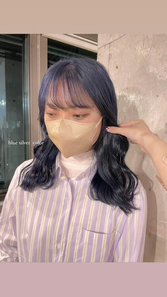 セミロング カラー パーマ ヘアアレンジ メンズ キッズ ネイル マツエク・マツパ アイブロウ 透明感カラー・レイヤ ー🎀amika🎀のヘアスタイル