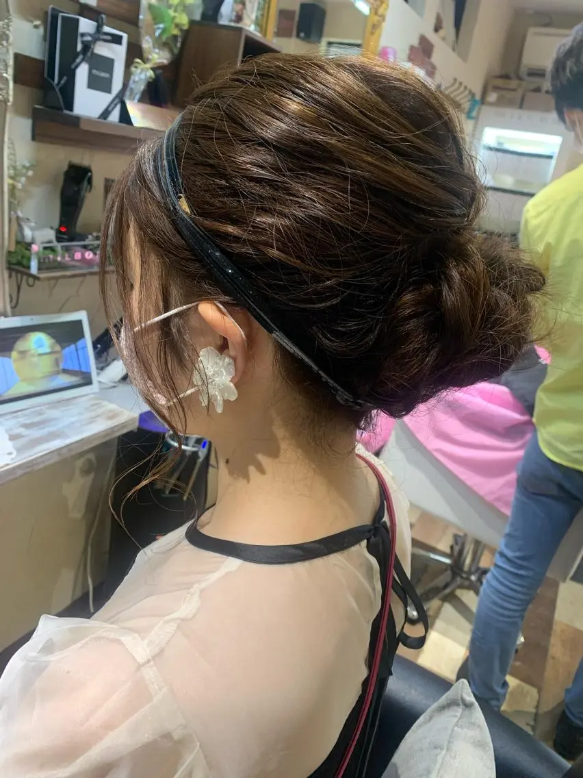 セミロング ヘアセット 林 友美のヘアスタイル