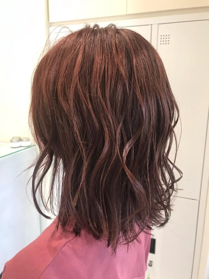 ミディアム カラー ブリーチ ブリーチなしカラー ピンクカラー ヘアカラー ボブ/インナーカラー /眉毛/Miyuのヘアスタイル