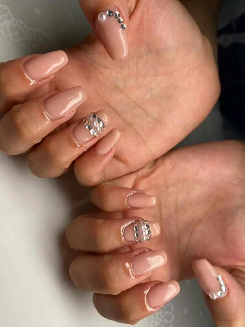 ネイル ストーンネイル ハンドネイル nail salon azuのネイルデザイン