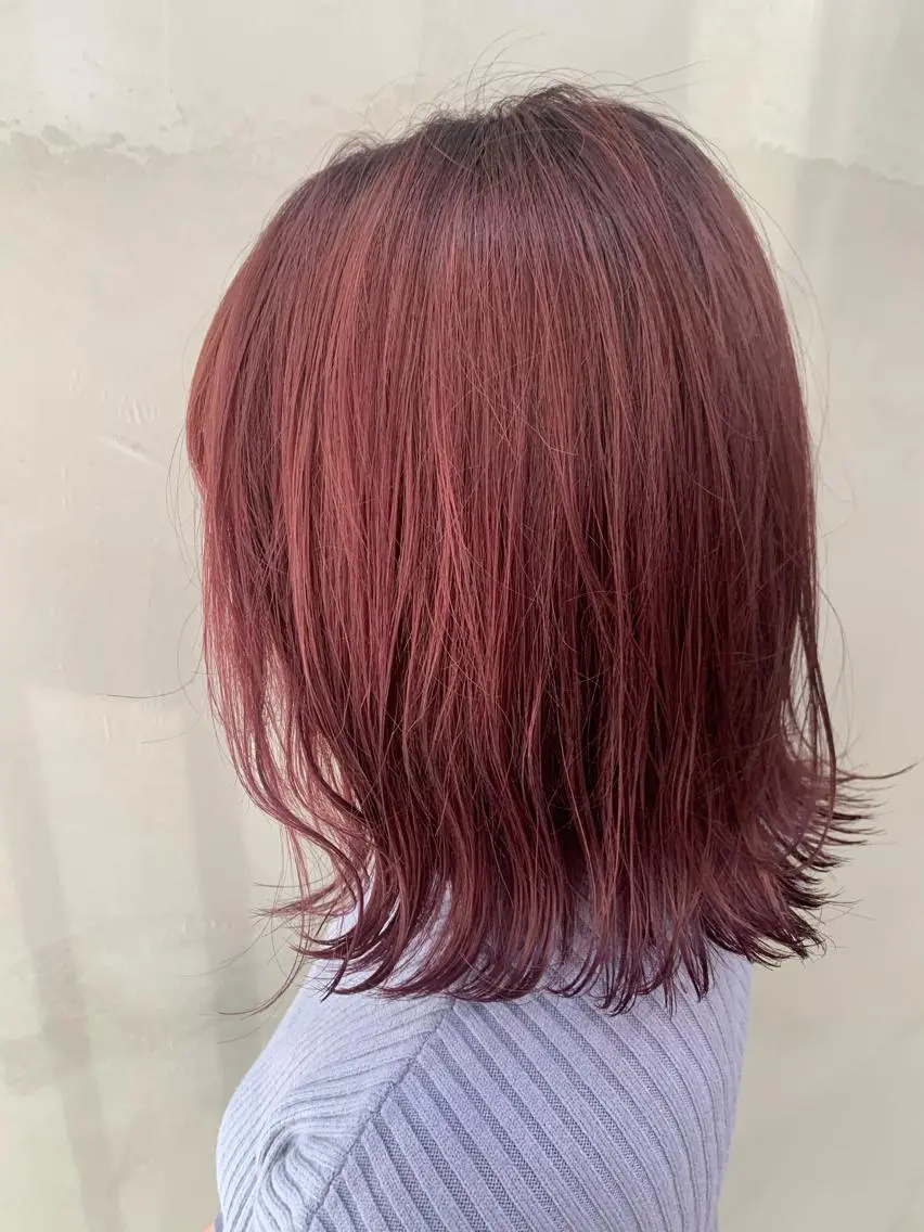 ミディアム カラー 堤 麻衣子のヘアスタイル