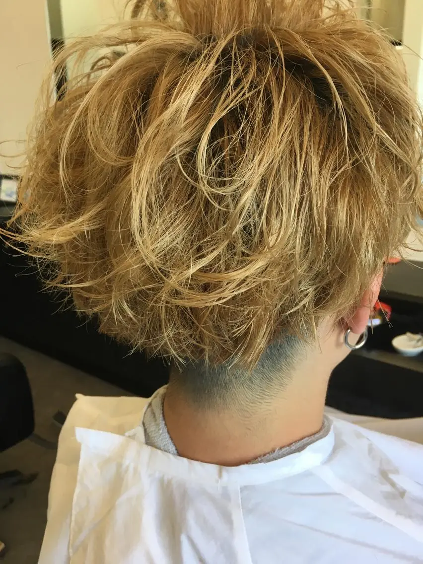メンズ メンズパーマ ツーブロック 小野岡 潤子のヘアスタイル