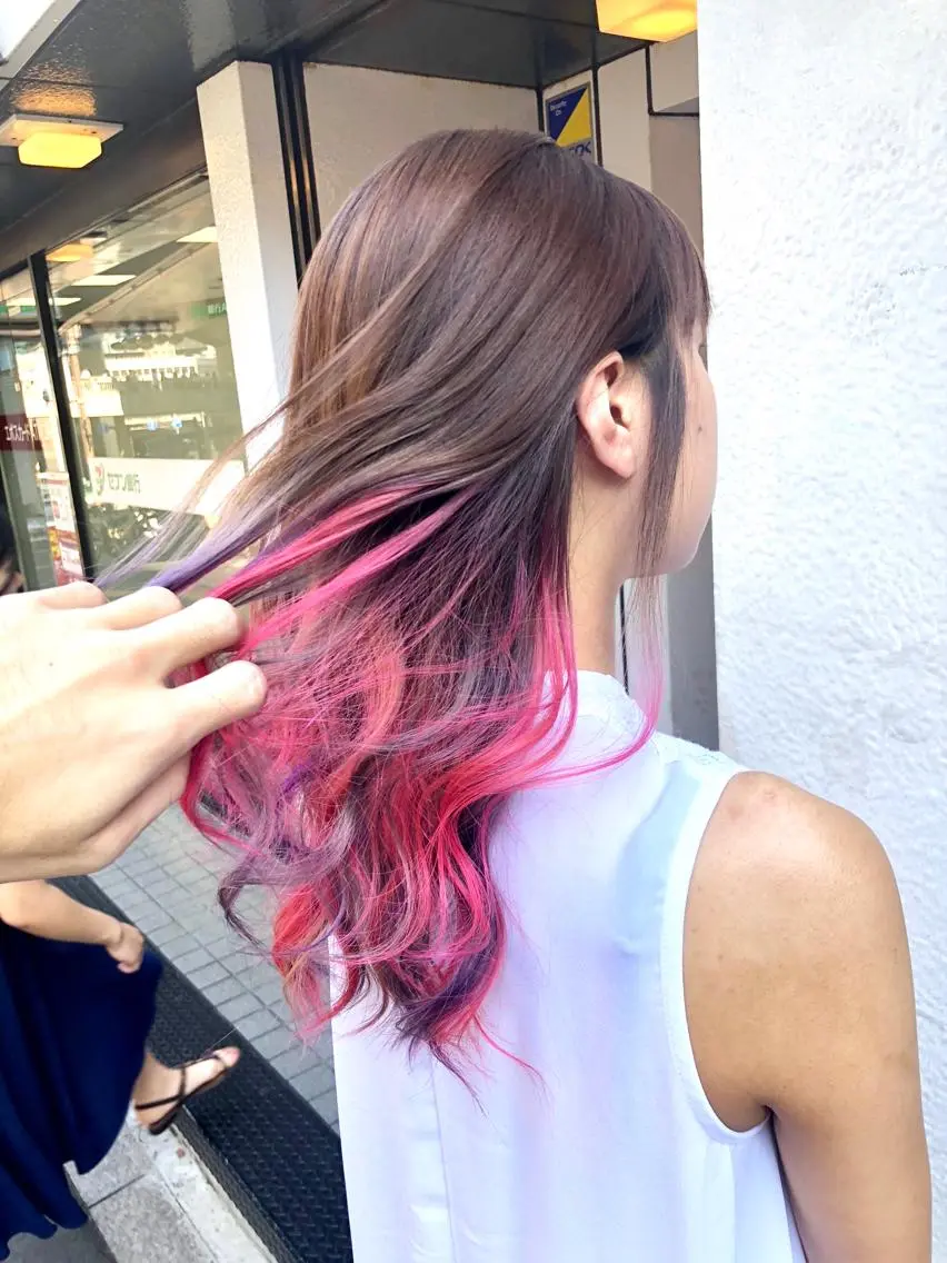 ロング カラー ユニコーンカラー ハロウィン 100%髪質改善特化 TRUNSのヘアスタイル