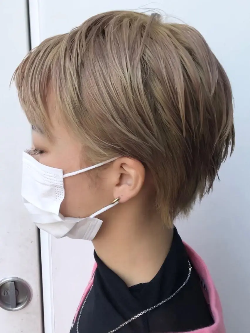 ショート カラー ブリーチ ブロンド ショートヘア カット ヘアカラー トリートメント 千種区/くせ毛カット /尾島光季のヘアスタイル