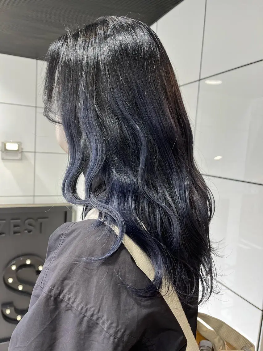 ロング カラー ブリーチ ブルーカラー ブルーラベンダー ケアブリーチ ダブルカラー カットパーマ 🌀あさみのヘアスタイル