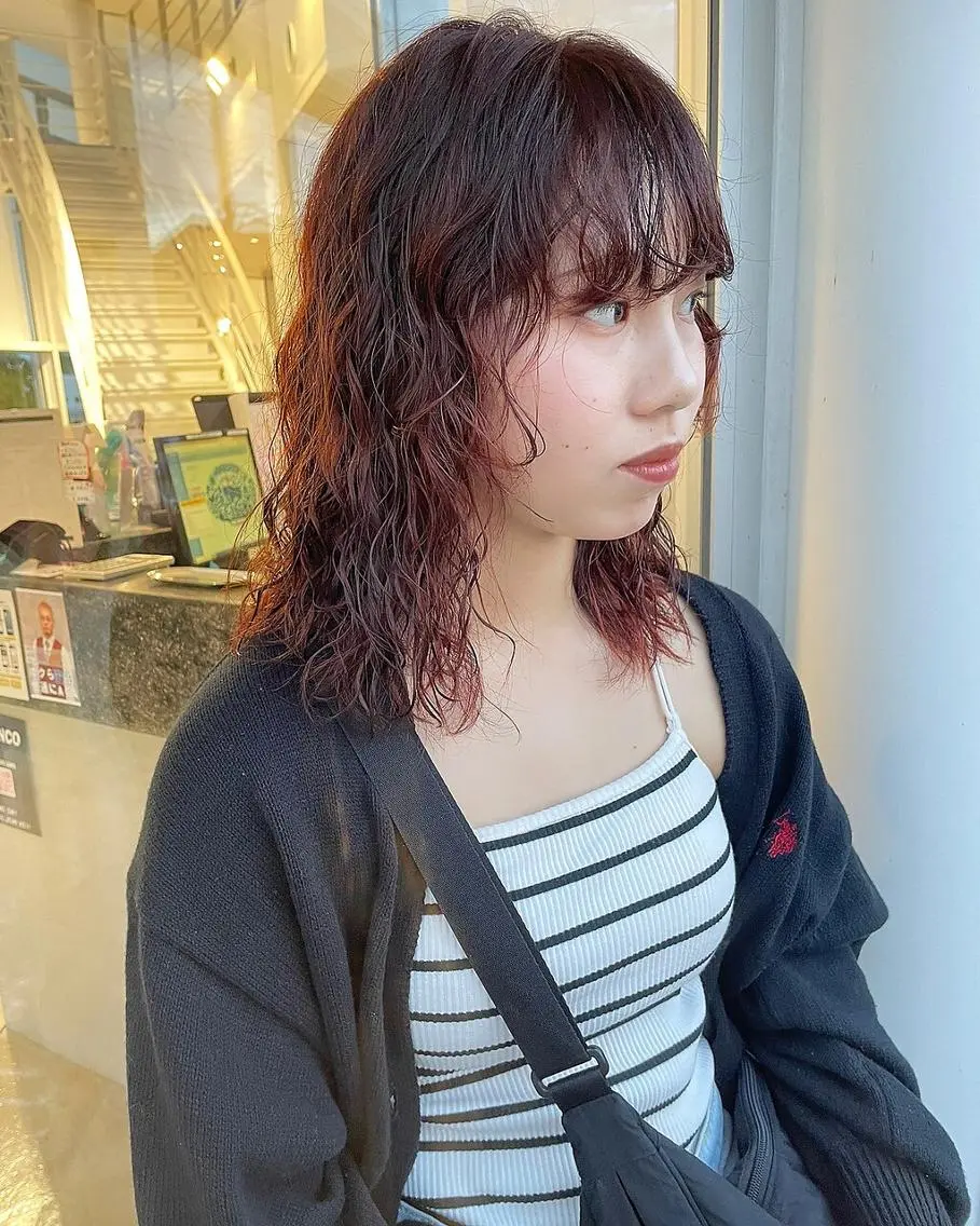 ミディアム パーマ カットモデル・パーマ 🌀リリアのヘアスタイル