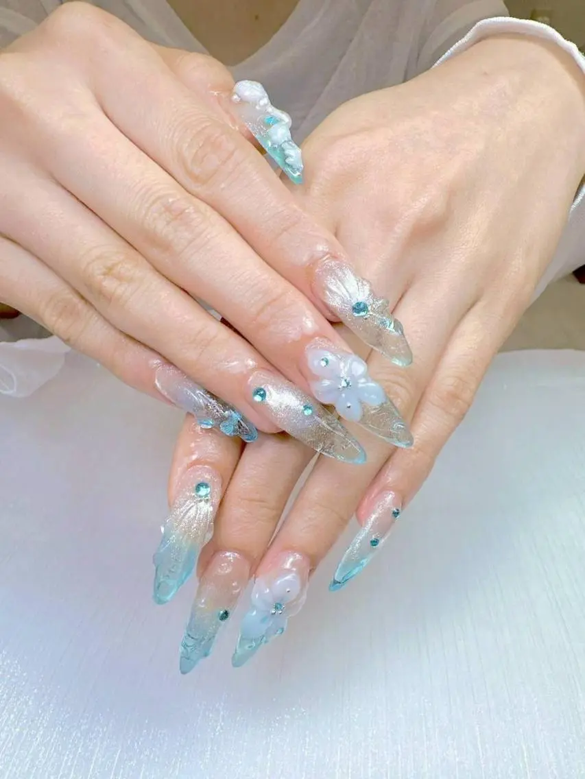 ネイル ジェルネイル マグネットネイル 持ち込み オフィスネイル パラジェル ハンドネイル Mihana Nails.*♡のネイルデザイン