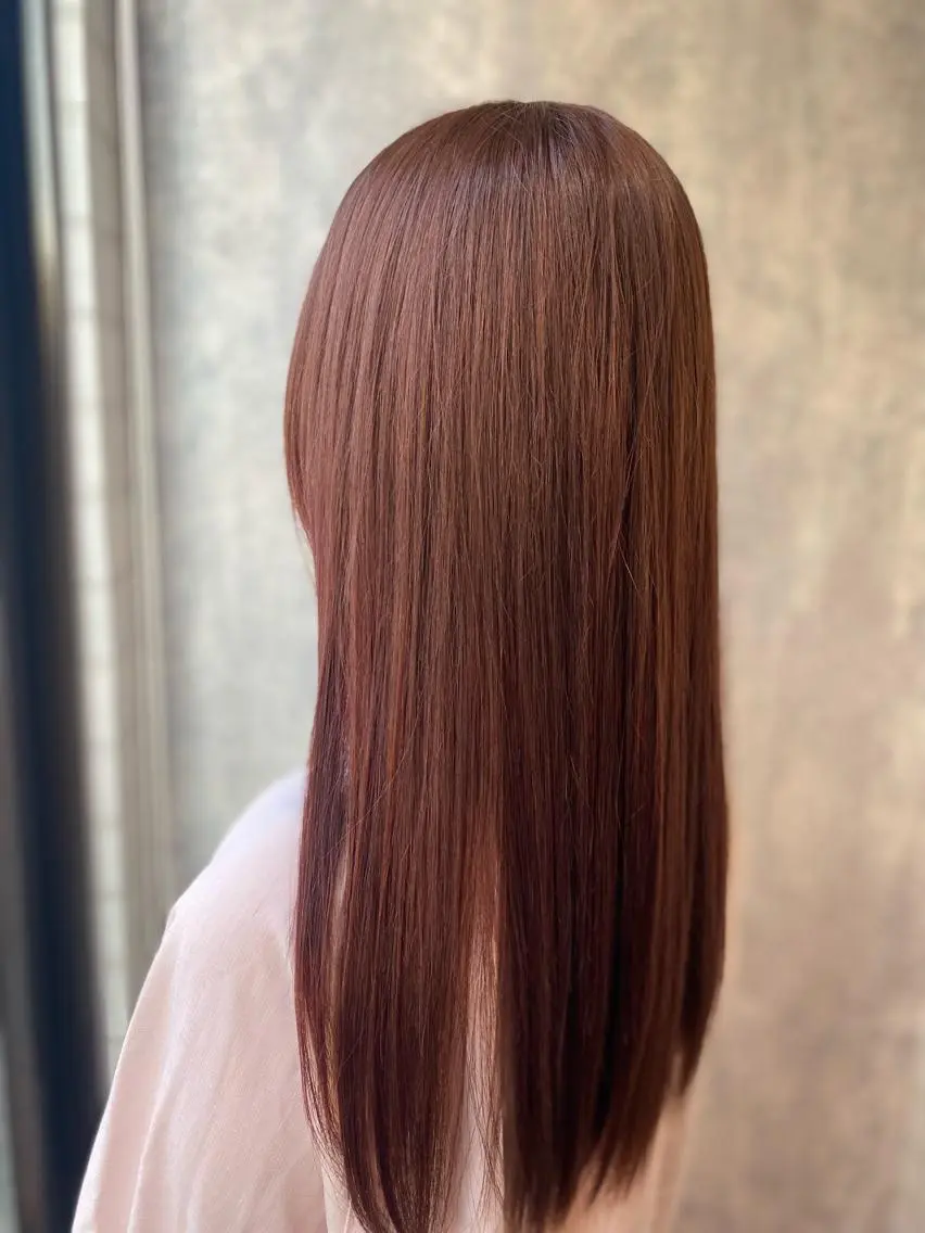 ロング トリートメント カット ヘアカラー トリートメント 詩乃🎀ピンク 暖色系🫧レイヤーのヘアスタイル