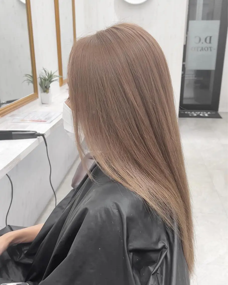ロング カラー ヘアカラー TAKATO ✨ハイトーン✨のヘアスタイル