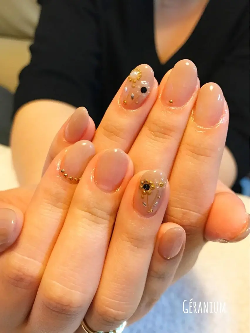 ネイル フラワーネイル ハンドネイル GéRanium Harukaのネイルデザイン