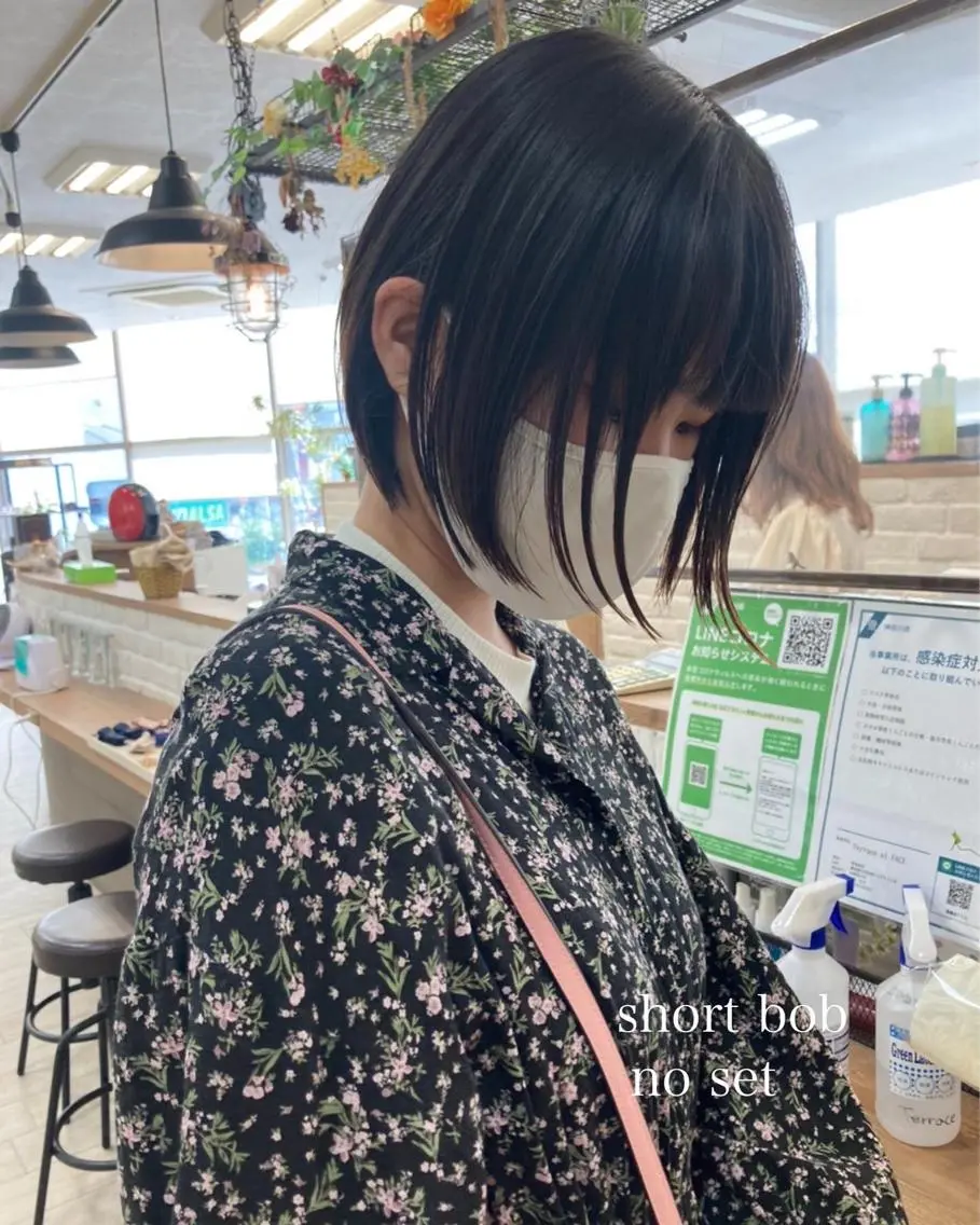 ショート 切りっぱなしボブ ショートボブ ハンサムショート ボブ ショートヘア カット トリートメント 初めてのショート お任せください✂️のヘアスタイル