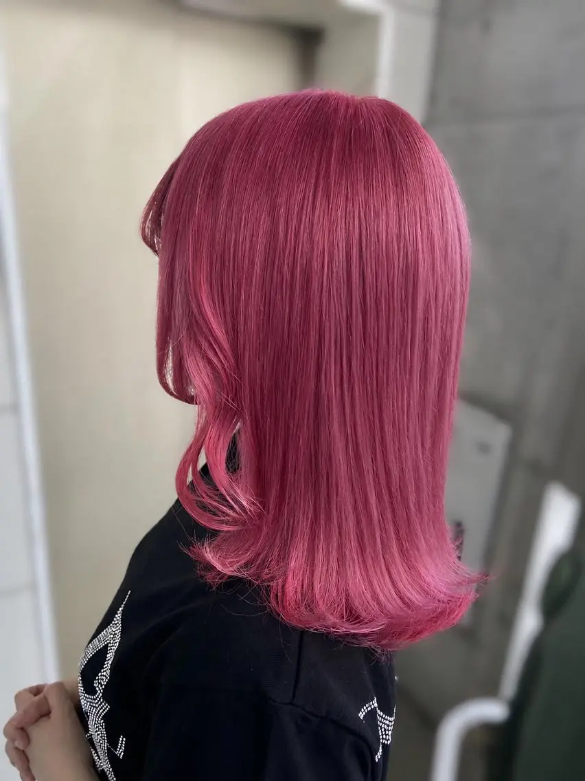 ミディアム Mirashy 成田のヘアスタイル