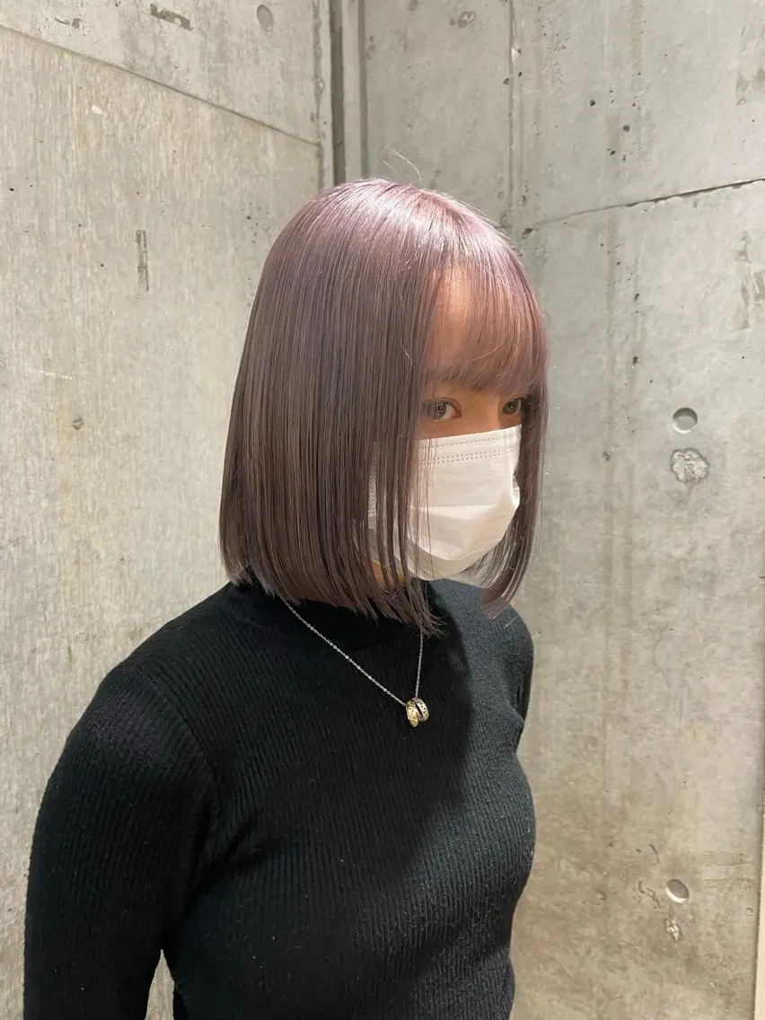 ミディアム カラー ネイル マツエク・マツパ アイブロウ 失敗しないハイトーン ✨ミルクティー/ミワのヘアスタイル