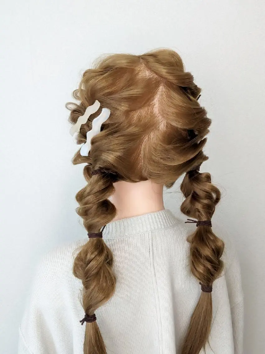 ロング ヘアアレンジ moca eye&nailのマツエク・マツパデザイン