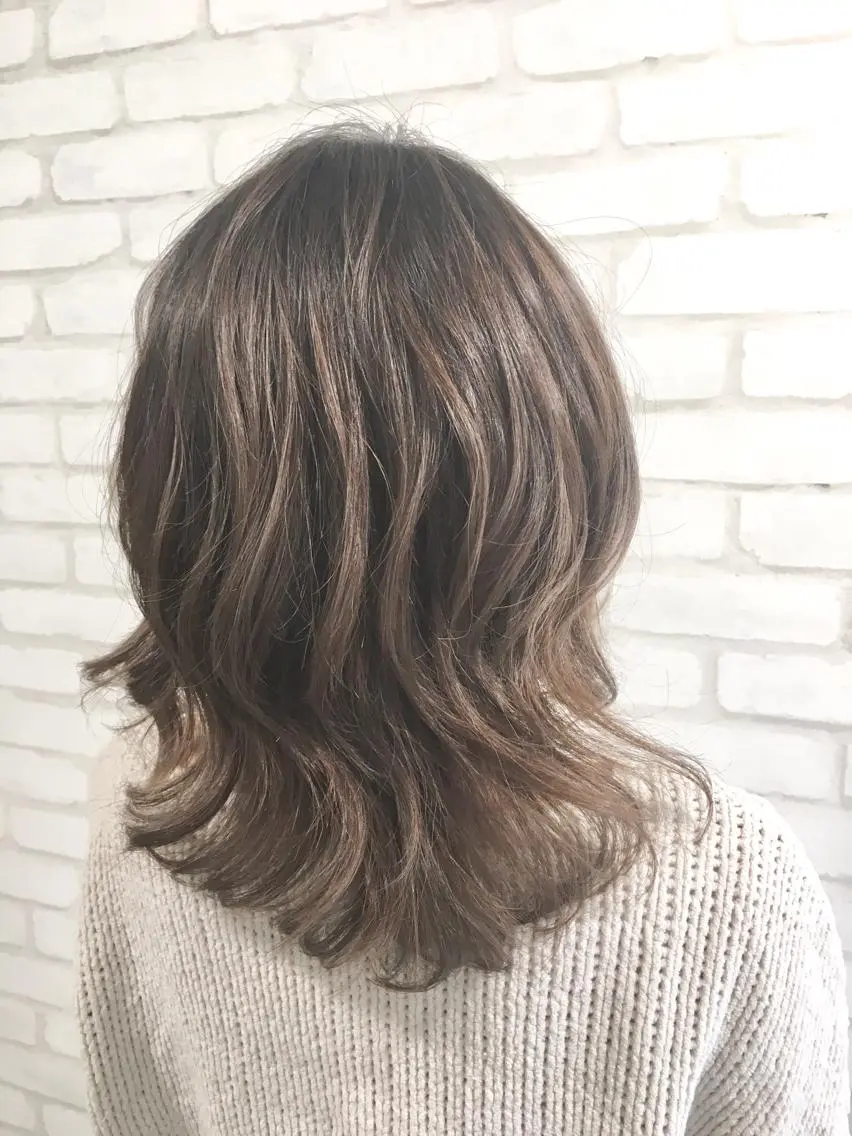 ミディアム ヘアカラー トリートメント miki 🦎のヘアスタイル