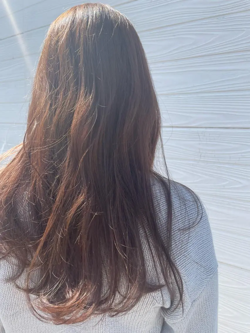 ロング ロング カット ヘアカラー ビヨウシツトリコ よねたにみなのヘアスタイル