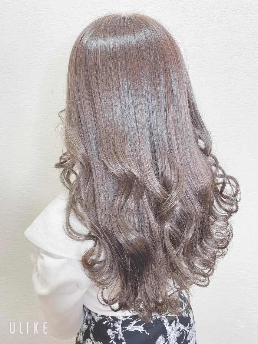 ロング カラー グレージュ カーキグレージュ ヘアカラー ❣️モードケイズ塚口 和田一将のヘアスタイル