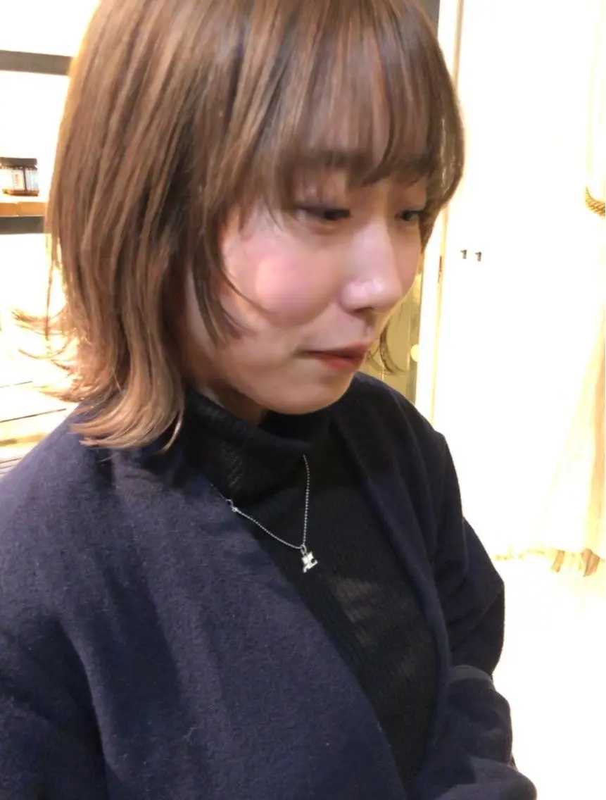 ミディアム カラー eri kinjoのヘアスタイル