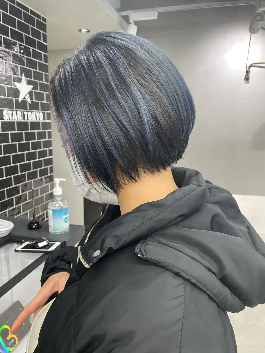 ショート カラー 👑満足度1000% 重村 春奈👑のヘアスタイル