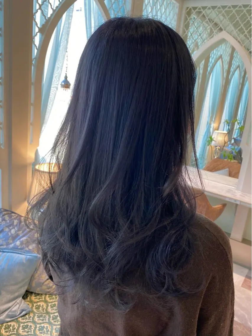 カラー 渡辺 麻衣のヘアスタイル