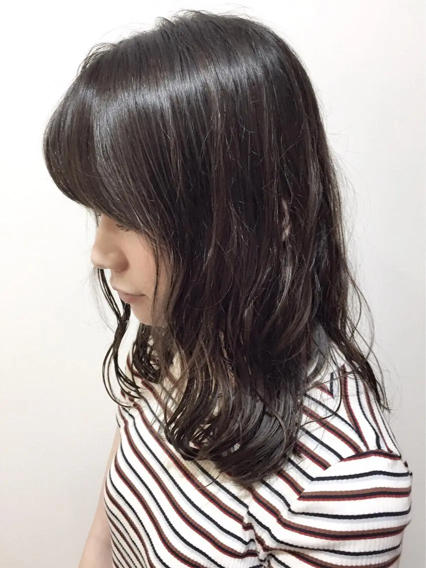 セミロング パーマ セミロングパーマ 海外風レイヤーカット 👑店長 平松 由のヘアスタイル