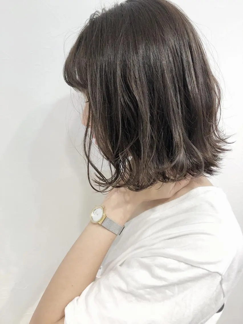 カラー グレージュ ハイライトカラー 夜23時まで予約🉑 reverieあきらのヘアスタイル
