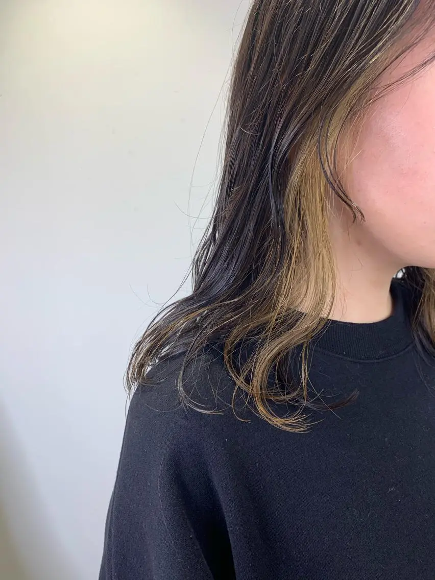 セミロング カラー ベージュカラー ブリーチ ミルクティーベージュ 【美髪を叶える】中谷 彰宏(アキ)のヘアスタイル