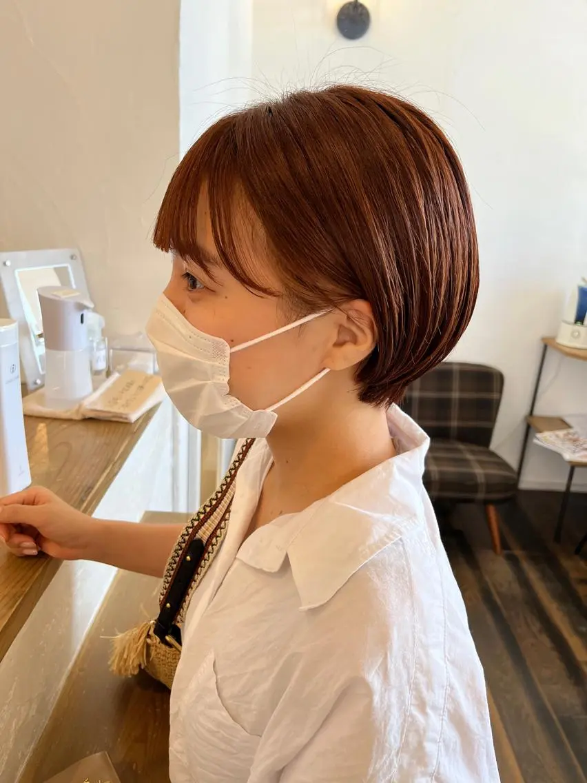 ショート カラー インナーカラー オレンジ ショートヘア 伊藤ゆかり/髪質改善 /透明感カラーのヘアスタイル