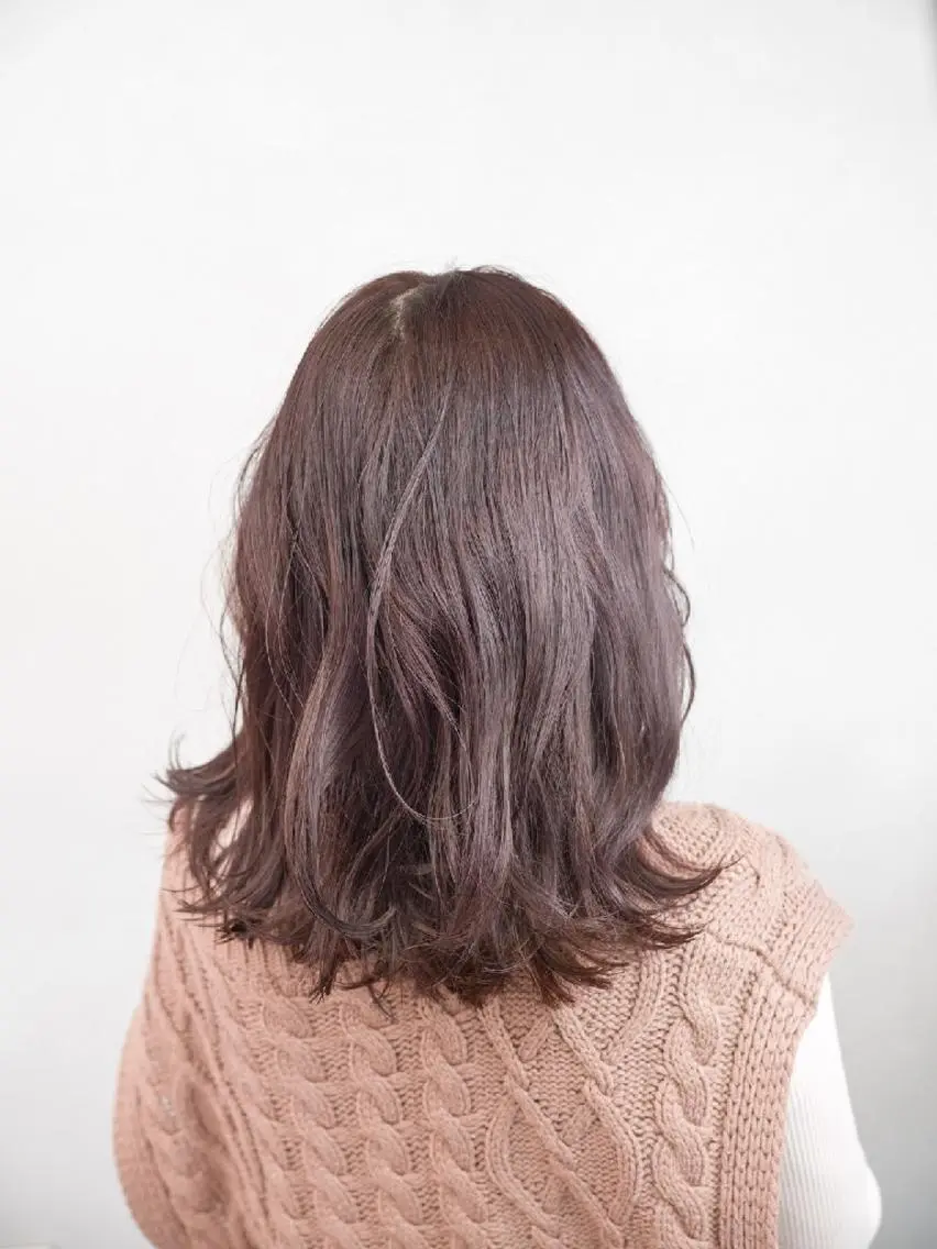 ミディアム カラー ブリーチ パープルカラー 髪質改善 トリートメント カット ヘアカラー トリートメント 安藤悠里/ハイトーン /デザインカラーのヘアスタイル