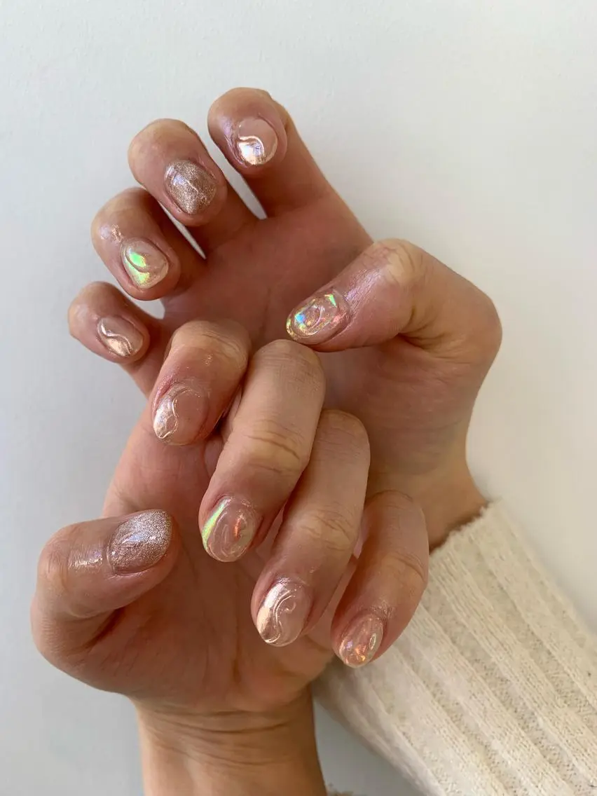 ネイル ニュアンスネイル マキノ ユイのネイルデザイン