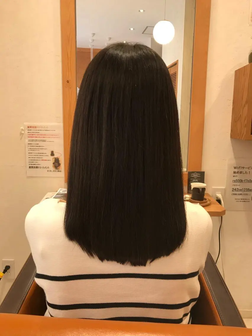 セミロング 縮毛矯正 ツヤ髪専門美容師 桑原 和誠のヘアスタイル