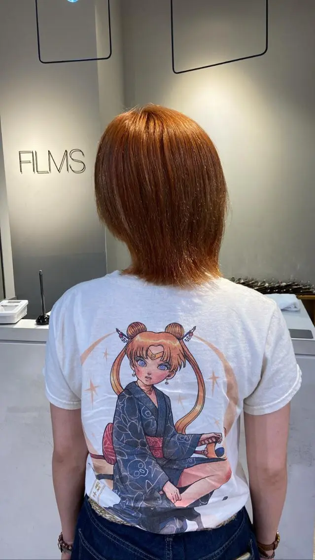 ショート カラー ブリーチ ハイトーンカラー オレンジ 🌀渋谷メンズヘア 🌀河野瑠太のヘアスタイル