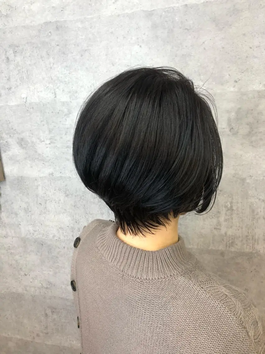 ショート 内藤 繁のヘアスタイル