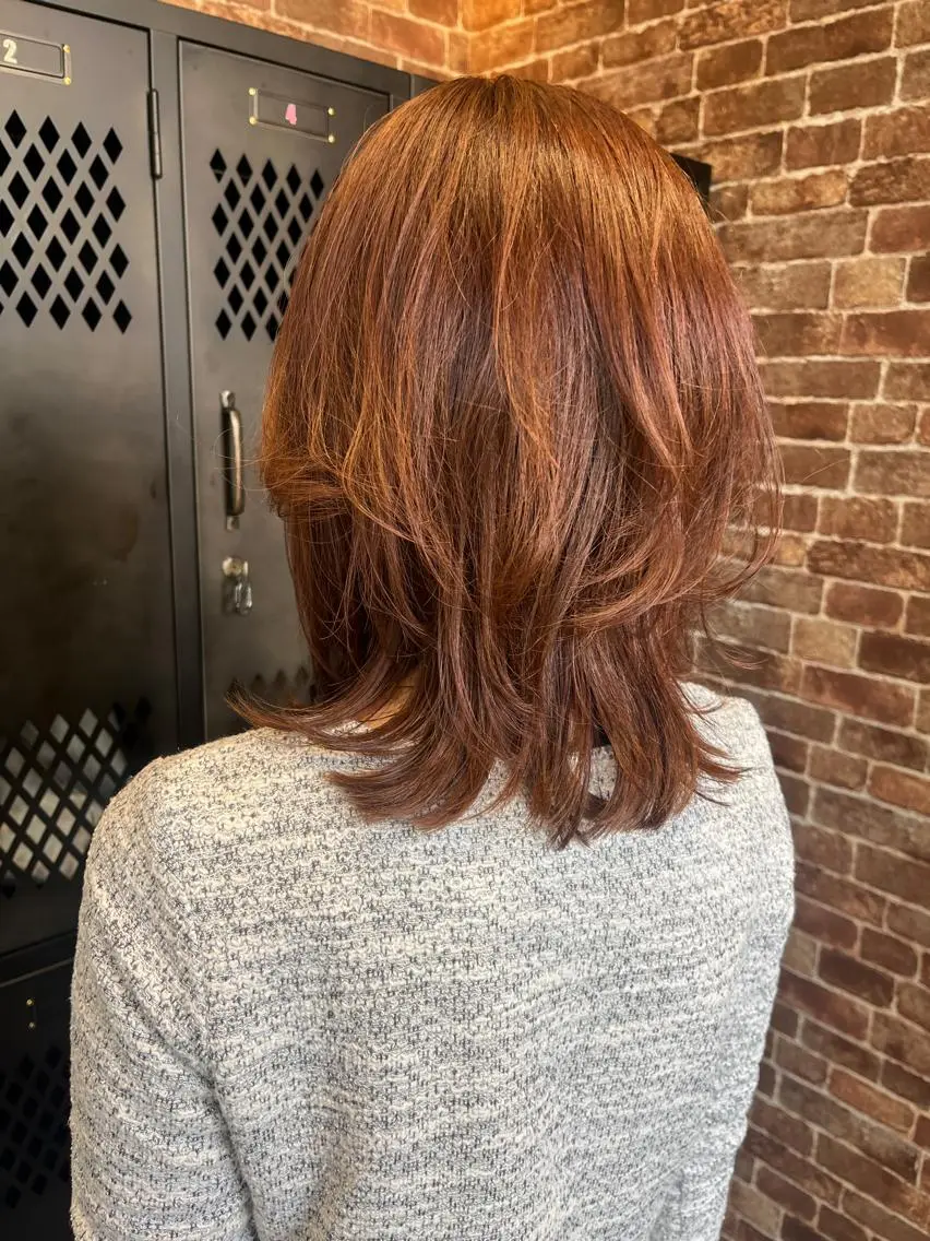 ミディアム カラー パーマ ヘアアレンジ メンズ キッズ ネイル マツエク・マツパ アイブロウ メンズブリーチ メンズハイライト メンズインナーカラー メンズ韓国風 ブリーチ 久木原 ゆりのヘアスタイル