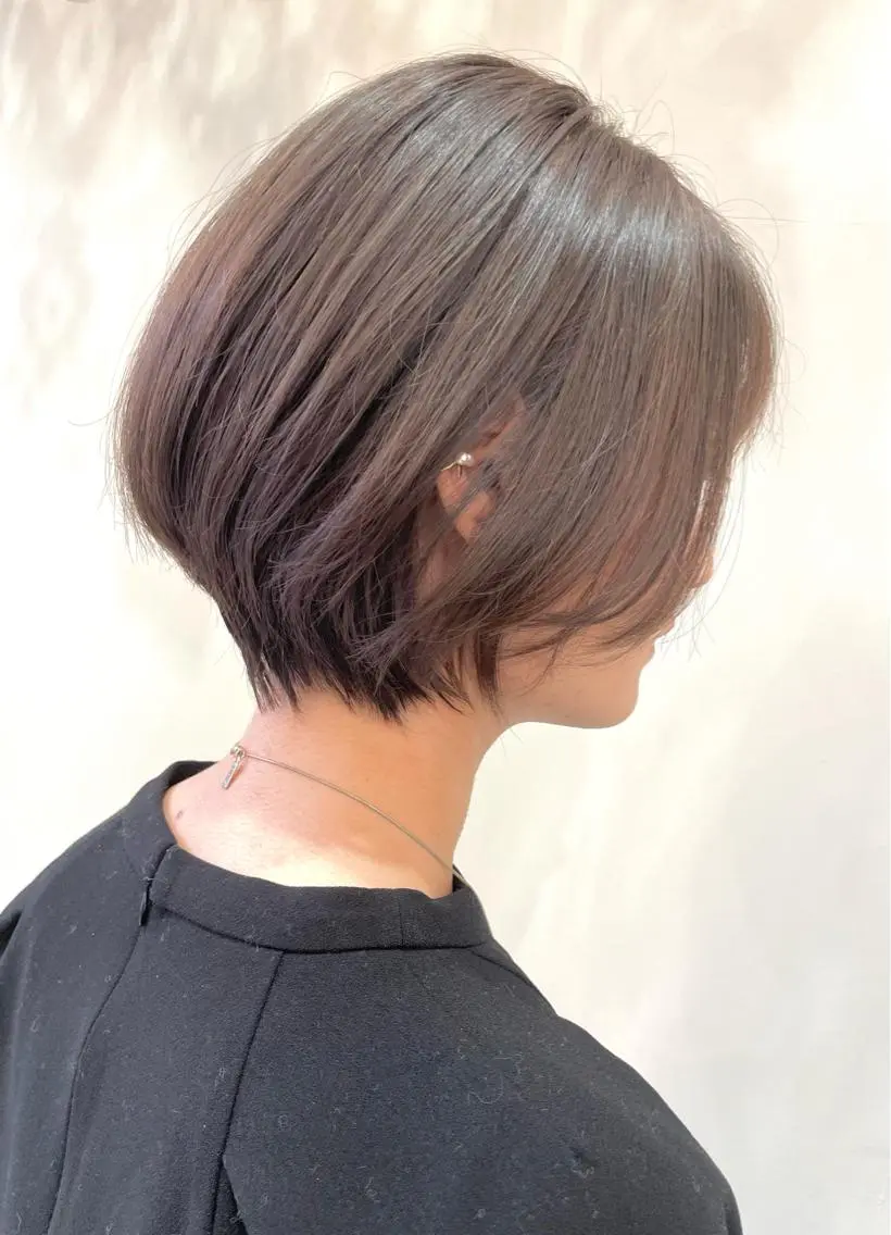 ショート カラー ベージュカラー オリーブベージュ 安藤 明日翔のヘアスタイル