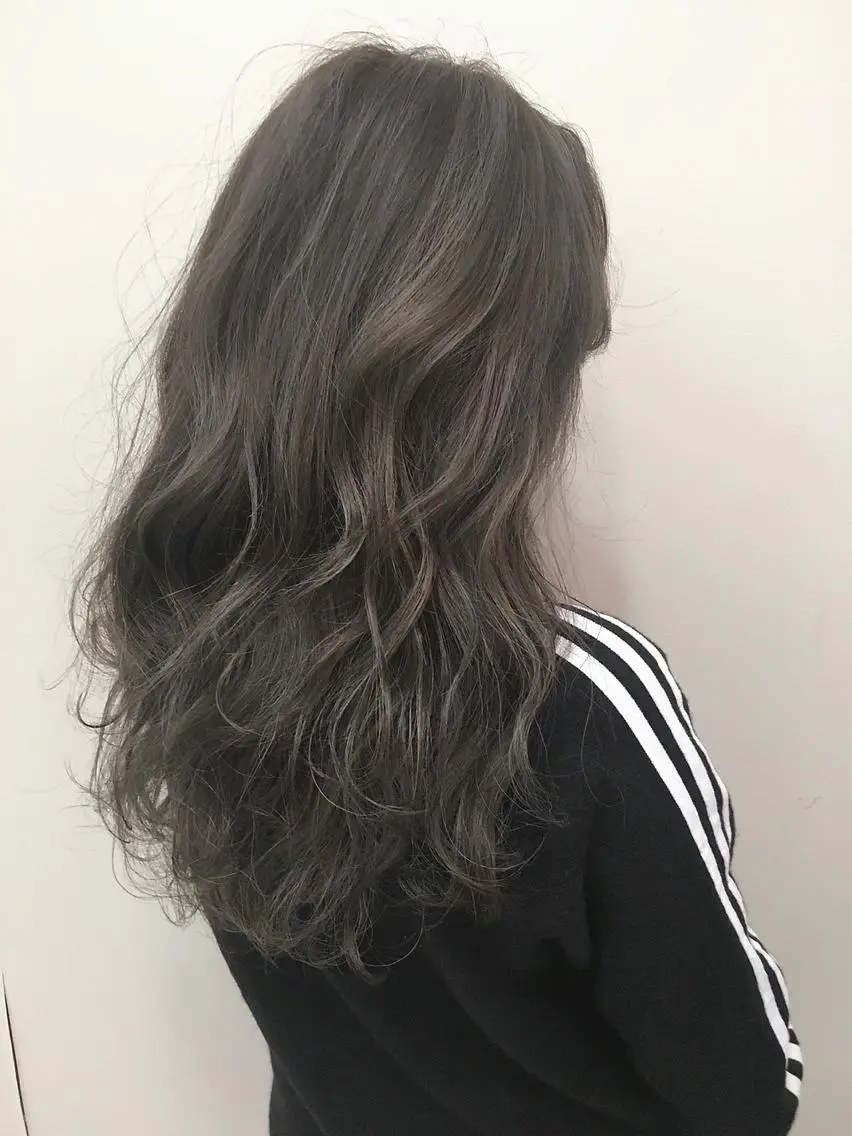 ロング カラー 心斎橋韓国ボブ 好原良真のヘアスタイル