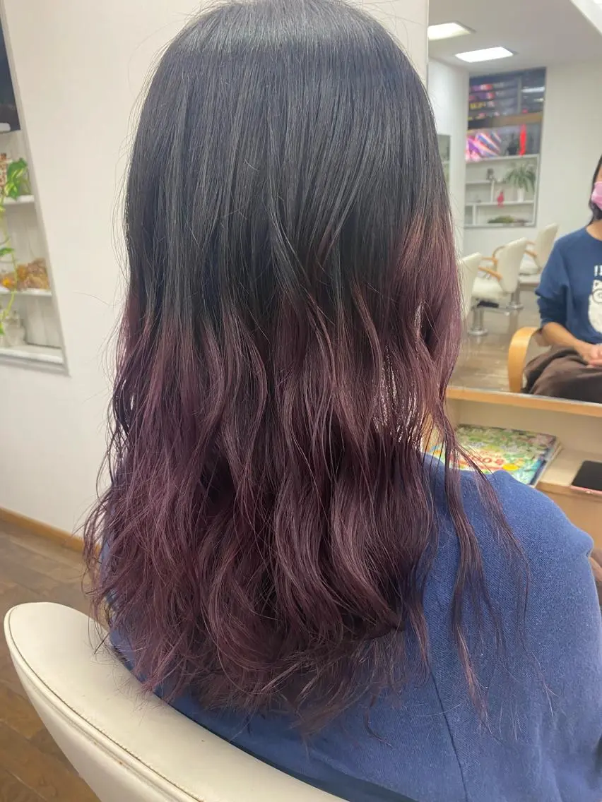 セミロング カラー ambellir 山本伽椰のヘアスタイル