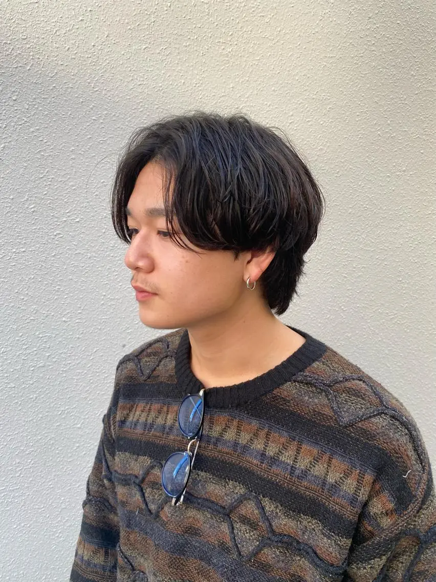 メンズ 柏のセンターパート のプロ関口 柊太のヘアスタイル