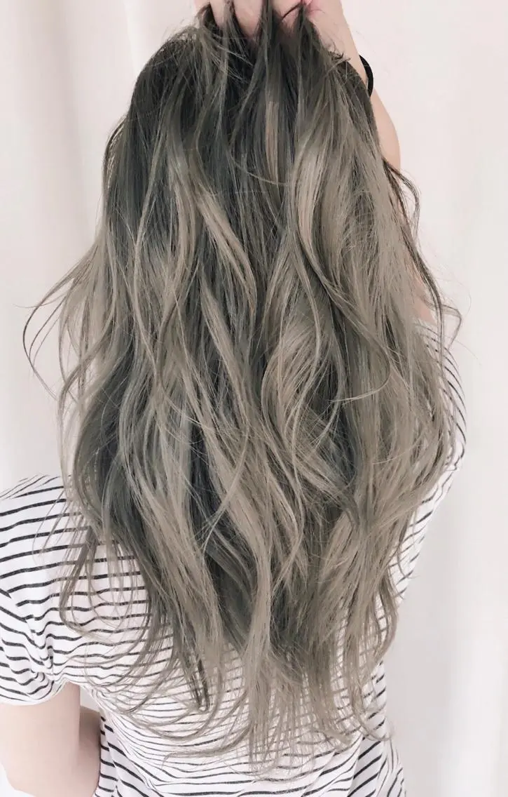 セミロング カラー パーマ ヘアアレンジ ネイル マツエク・マツパ アッシュ バレイヤージュ ブリーチ ケアブリーチ 透明感カラー バレイヤージュ 藤沢 髪質改善 竹内ケンゴのヘアスタイル